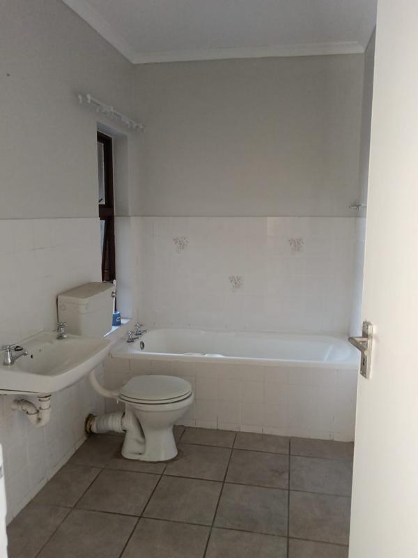 To Let 2 Bedroom Property for Rent in Brackenfell Western Cape